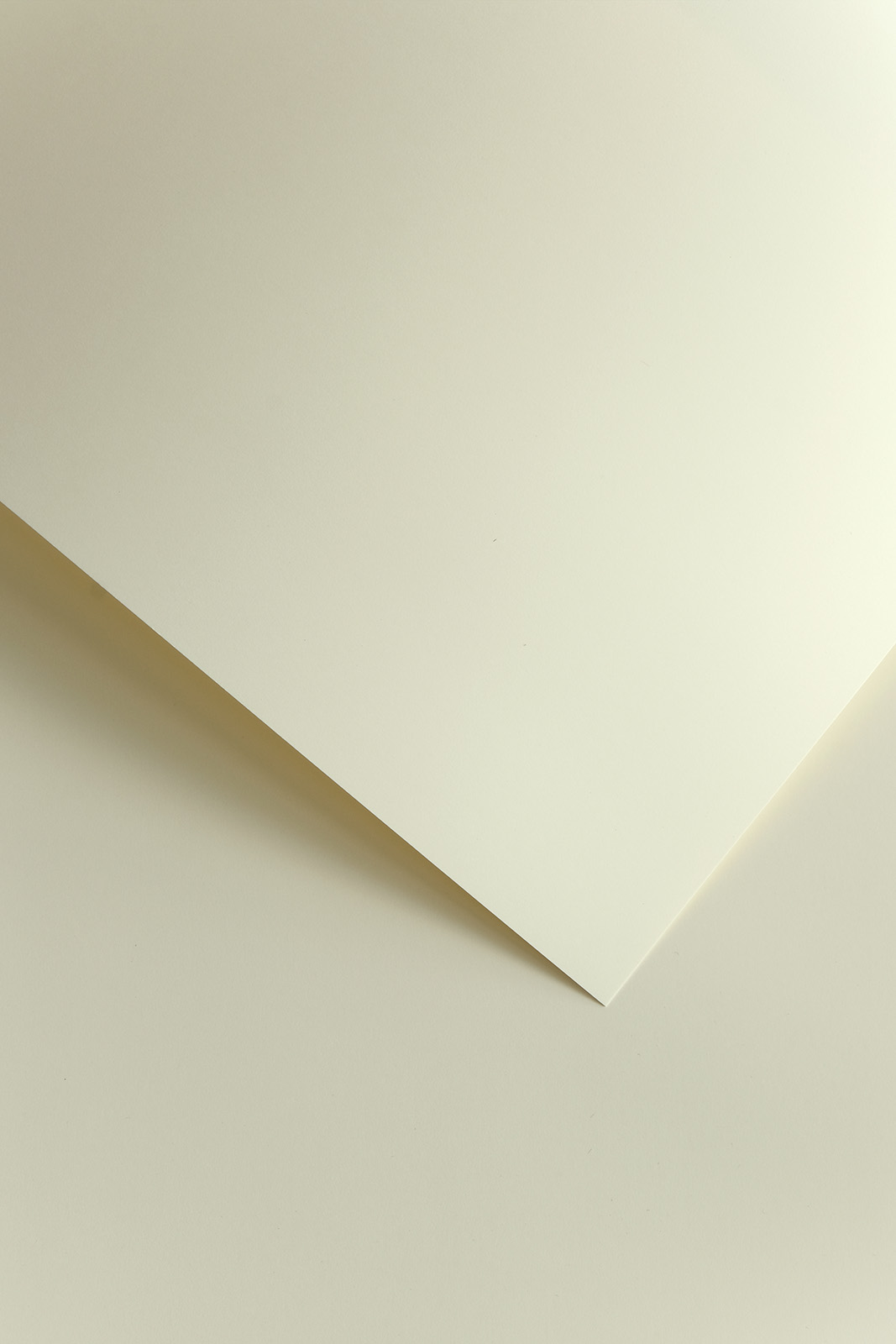 Papier ozdobny A4 (50) gładki kremowy satynowany Argo 120g  [206802]